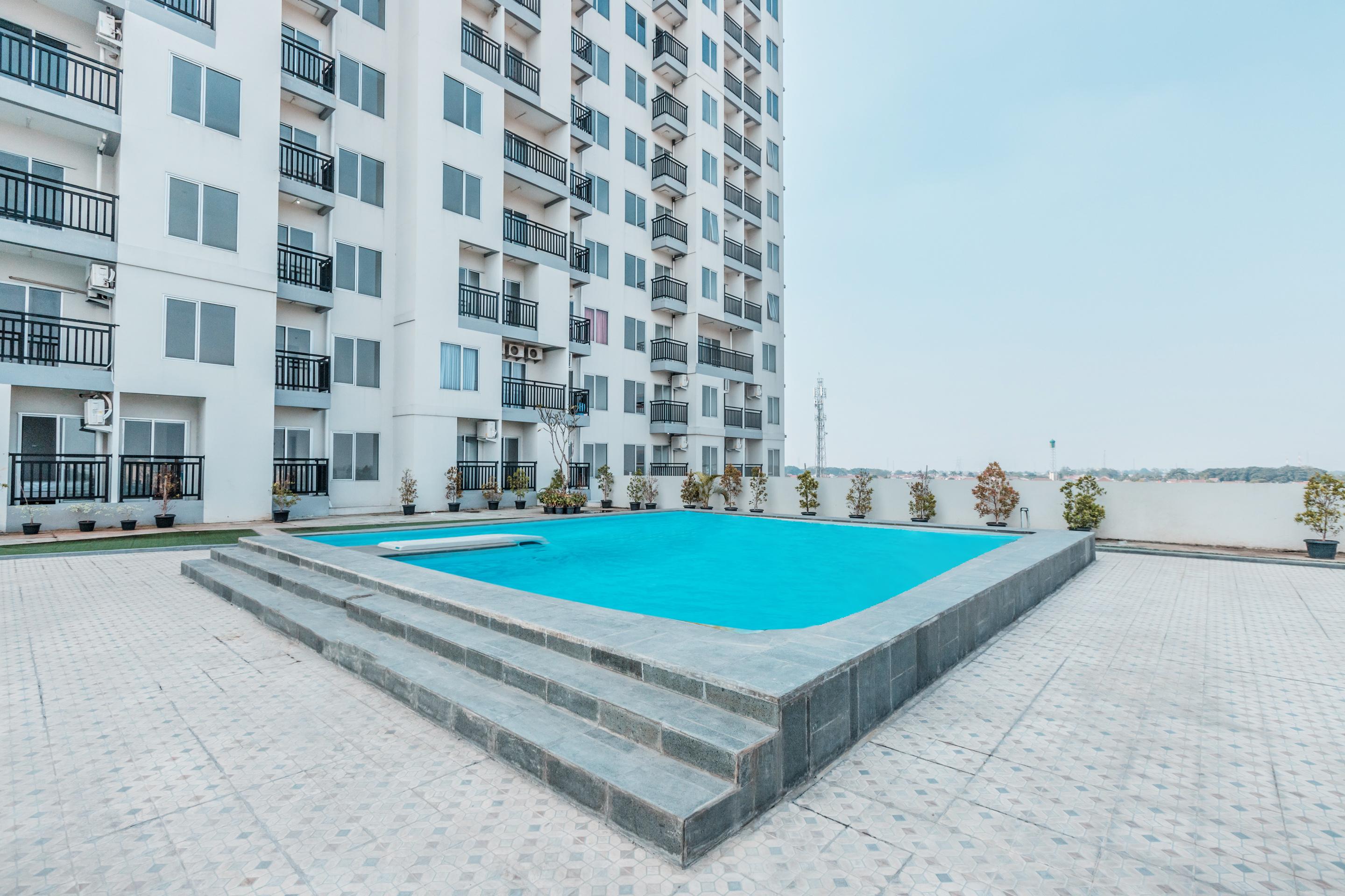 Oyo Flagship 766 Prima Orchard Hotel Bekasi Exterior photo